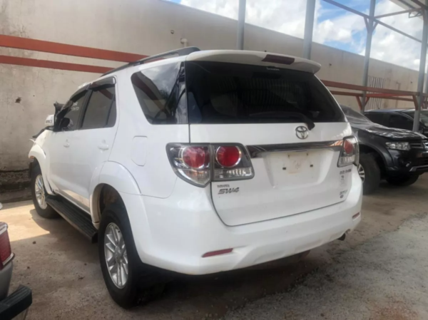 Hilux Sw4 2012 3.0 Diesel Automatico - Imagem 4