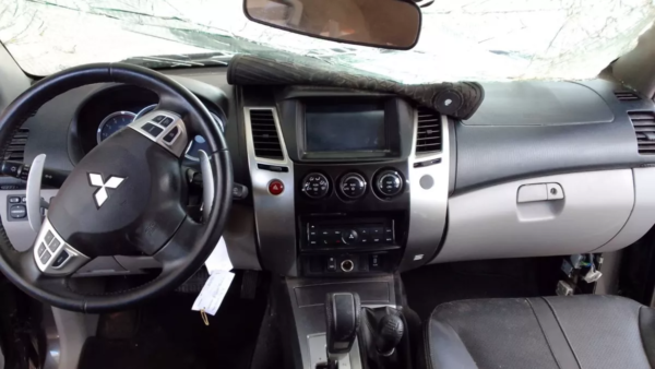 Pajero Dakar 2018 3.2 4x4 Automatico - Imagem 5